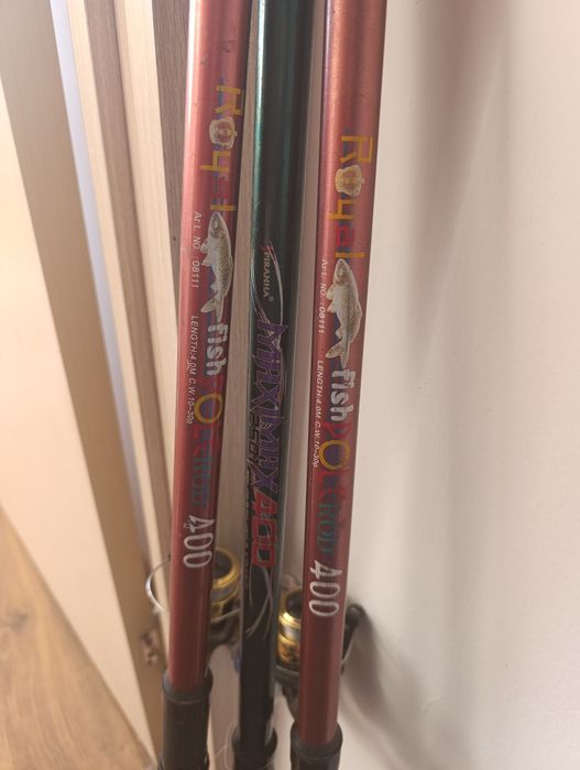 Продам удочки 3 шт. для рыбалки