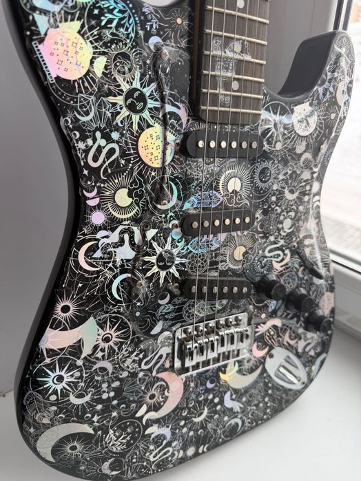 Электрогитара Terris с усилителем