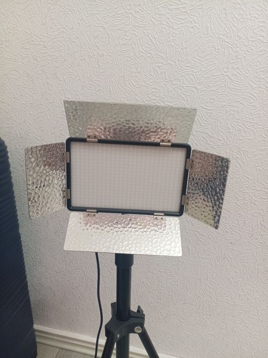 Штатив с подсветкой