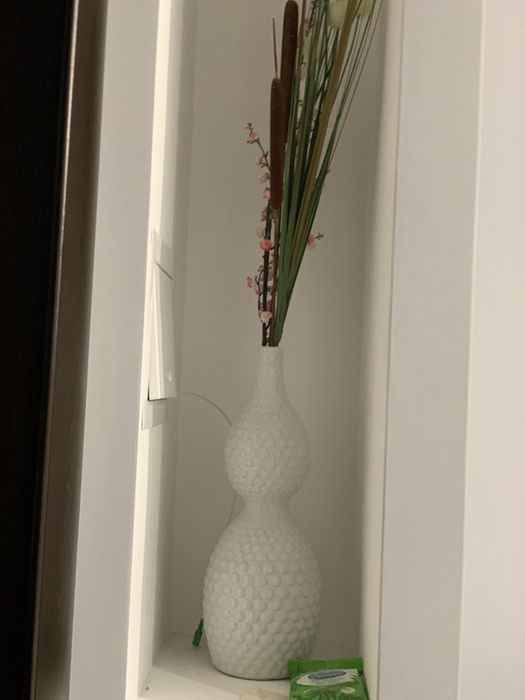 Предметы интерьера, вазы декоративные