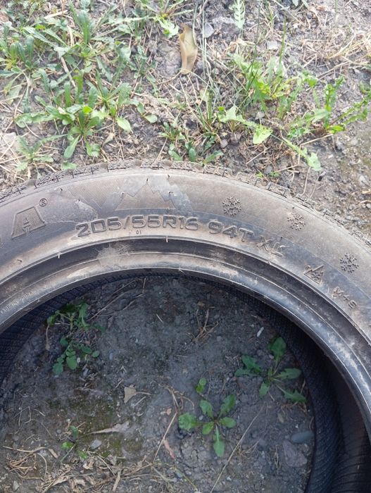 Продам резину 205/55R16