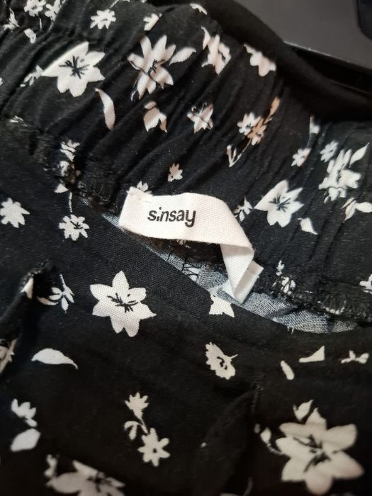 Pantaloni de vară