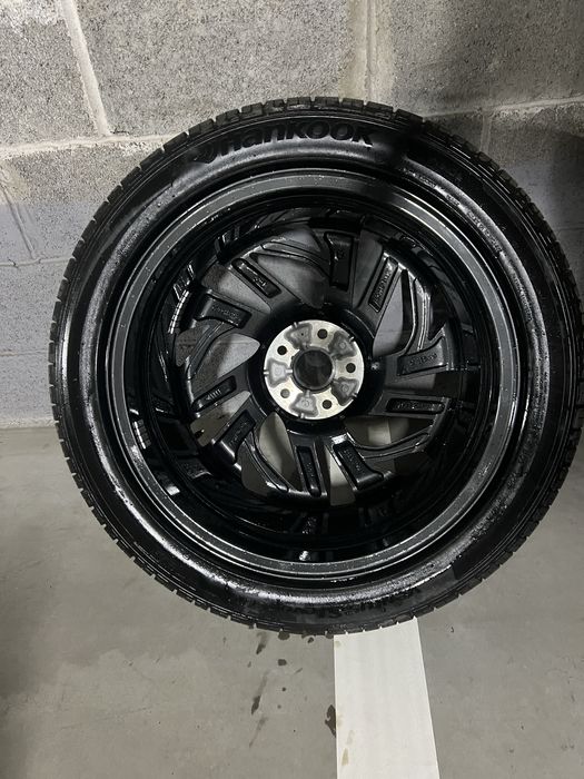 Диск R19 на Hyundai