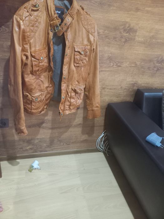 Кожено яке Tigha