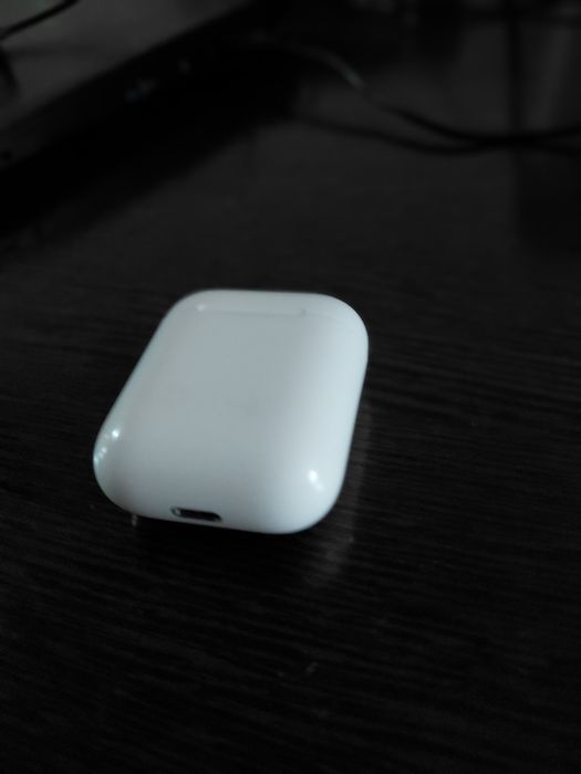 Продаю AirPods2 original