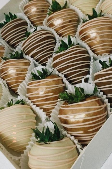 клубника в шоколаде