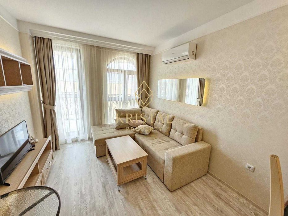 Продава се Двустаен апартамент в Свети Влас - 42 кв.м за 2500 €/кв.м - Снимка #1