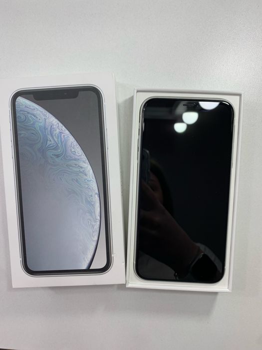 срочно продаю Айфон Xr 128gb!