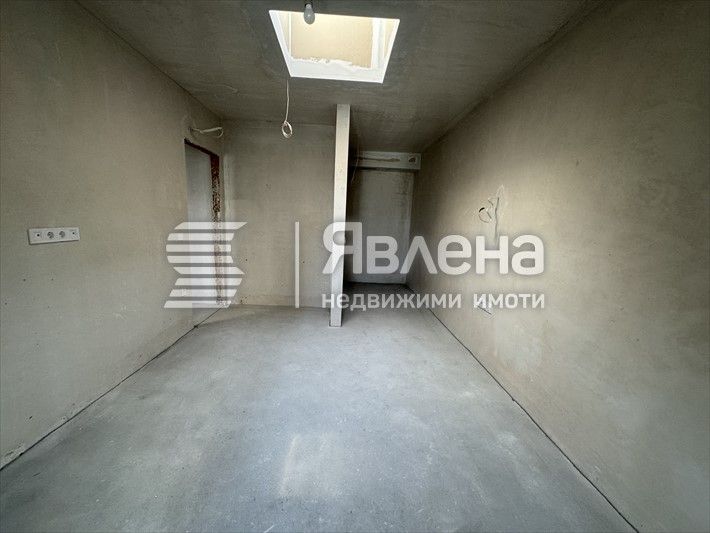 Продава се Четиристаен апартамент в София, Кръстова вада - 139 кв.м за 3022 €/кв.м - Снимка #5