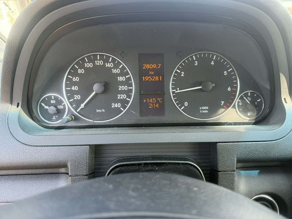 Vand Mercedes-Benz A160