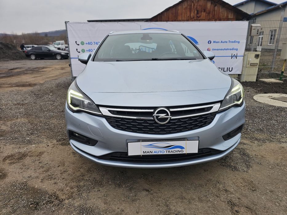Opel Astra 1.6 cdti 136 cp Autoutilitara 5 locuri