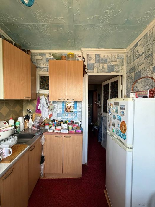 Продается 1 комн квартира на 6 микр