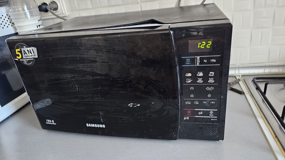 Cuptor cu microunde Samsung