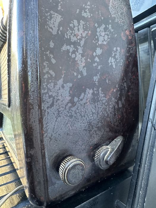 Лампово радио TESLA 401U 1957год.