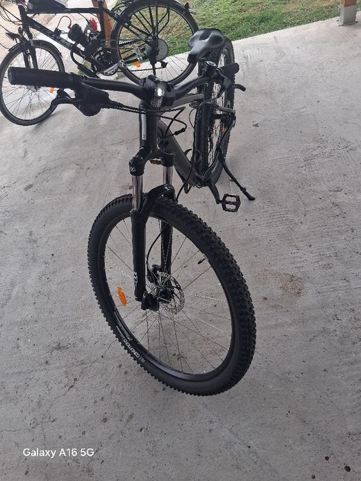 Vând Bicicleta Rockrider