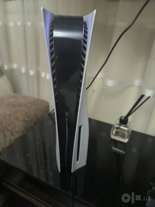 Продаю Playstation 5 с дисководов