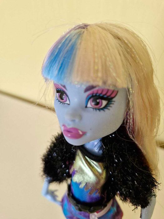 Эбби день фото Монстер хай