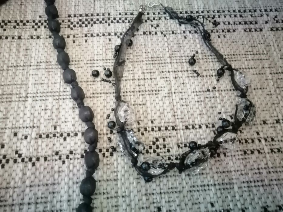 Разнообразие от Дамски колиета