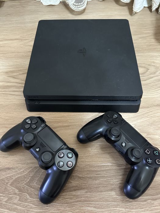 Playstation 4 Slim. 500gb. GoldHen 12.00