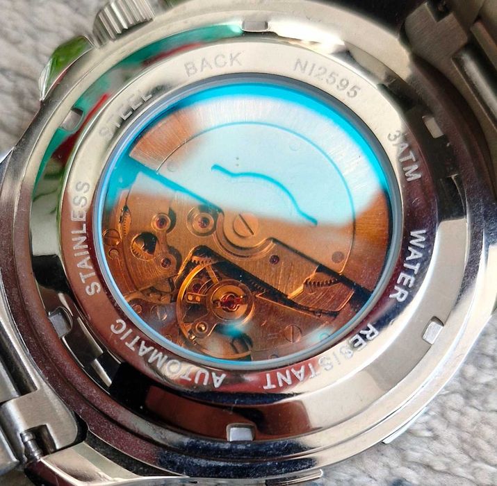 Ceas mecanic-automatic cu data si zi, metalice 43 mm DG2813.