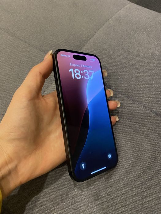 Продам iPhone 15