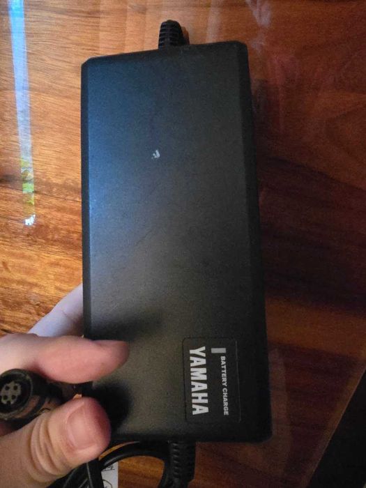 Yamaha PASC5 XOS-00 EBike / incarcator BH BIKES Atom