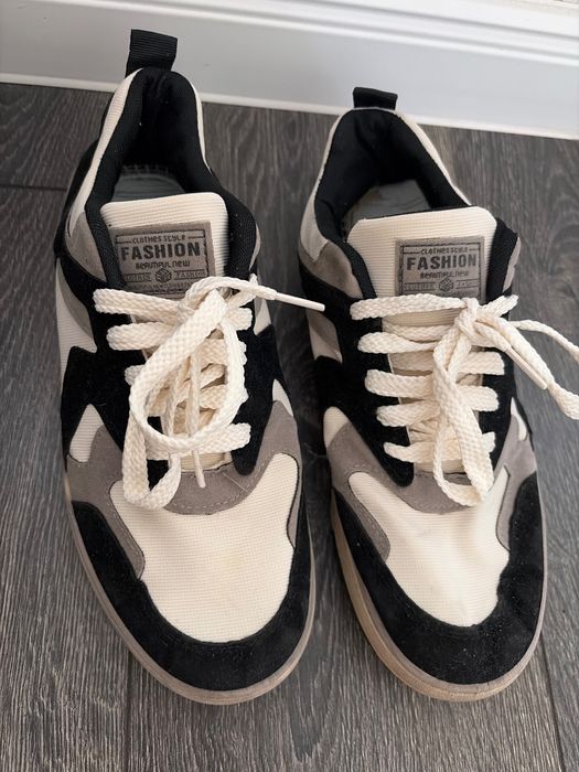 Продам Fashion оригинал кроссовки