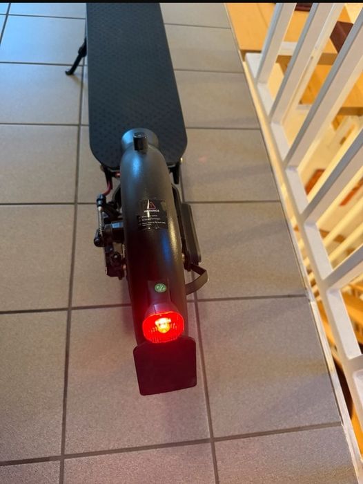 Trotineta electrica adulți Zamelux e9 (2025)