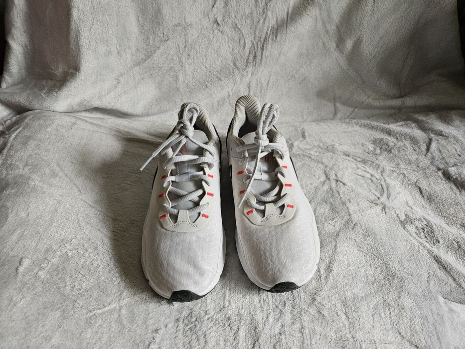 Кроссовки беговые летние Nike