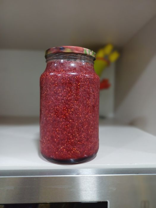 Продам  варенье из малины (свежие)