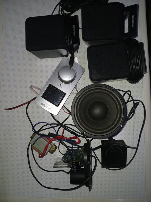 На запчасти буфер Microlab