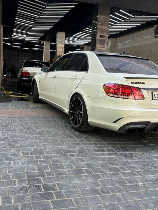 Mersedes w212 6.3 amg