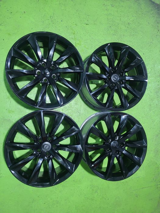 18 5x108 Volvo лети джанти 5х108 волво
