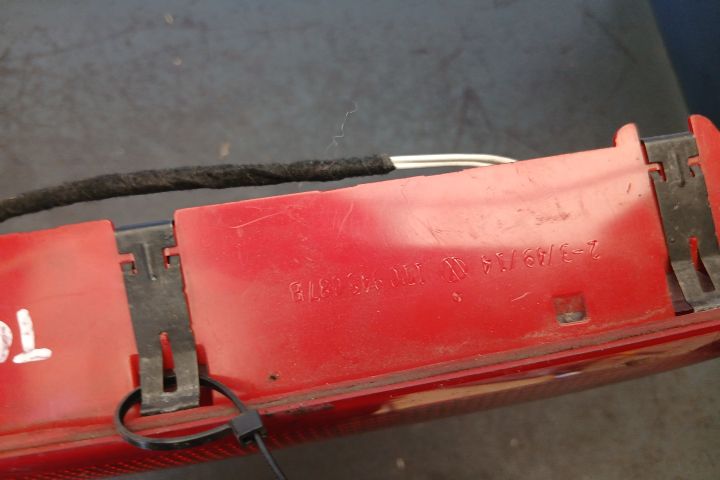 Lampa stop aditionala 1T0945087B 1T0945087B Volkswagen VW Touran prim