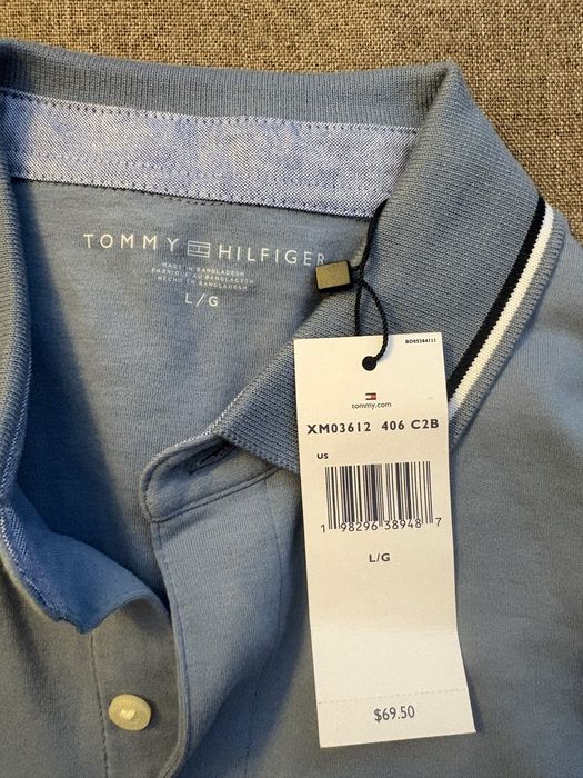 Vand tricou barbatesc ,original Tommy Hifiget