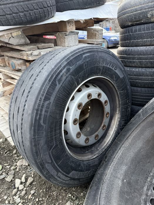 Vand doua anevelope 385/55R22.5