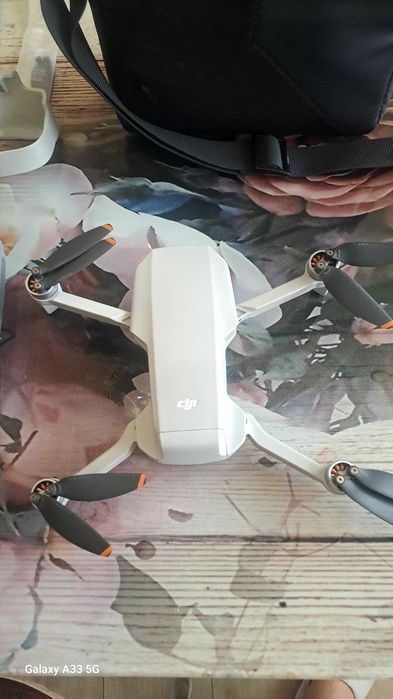 Дрон Dji mini 2 se combo