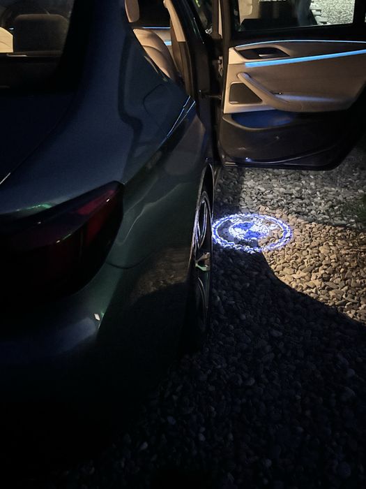 Bmw 530e.         .