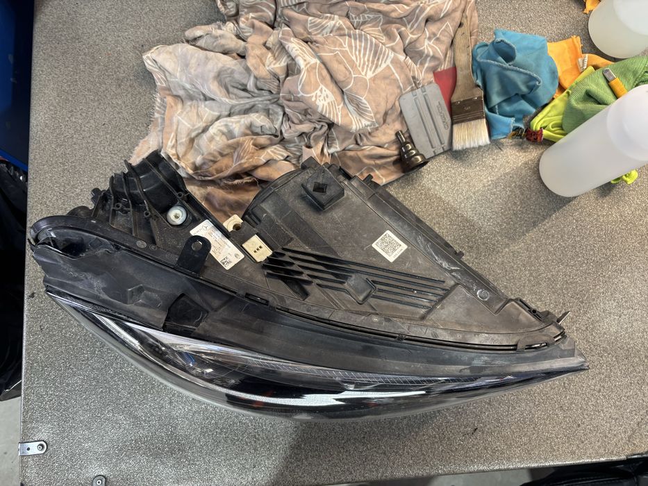 Far farove mercedes cls w257 фар фарове мерцедес цлс 257