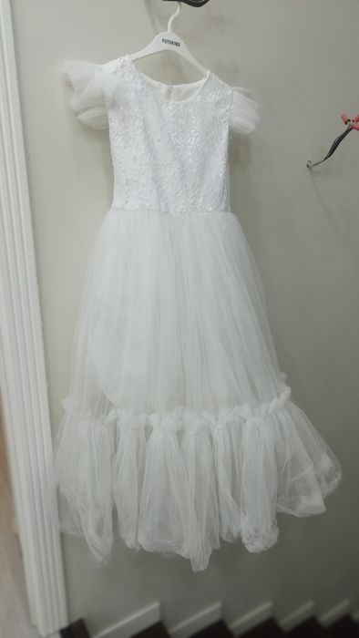 Продам платье на девочку