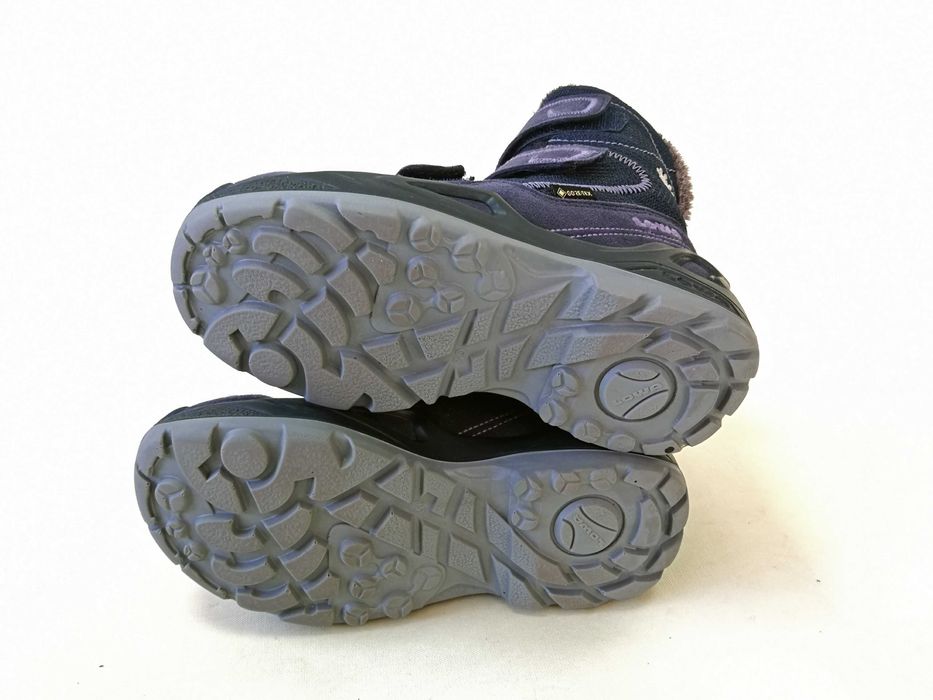 Bocanci copii  29 30 Lowa Goretex  ghete munte Moonboot imblaniti