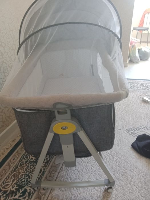 Продам манеж в отличном состоянии