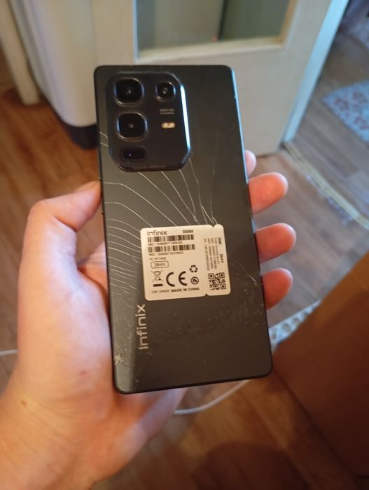 Продам телефон Infinix note 50