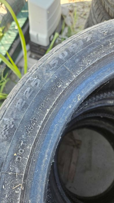 Летни Гуми DEBICA 17" 225/50