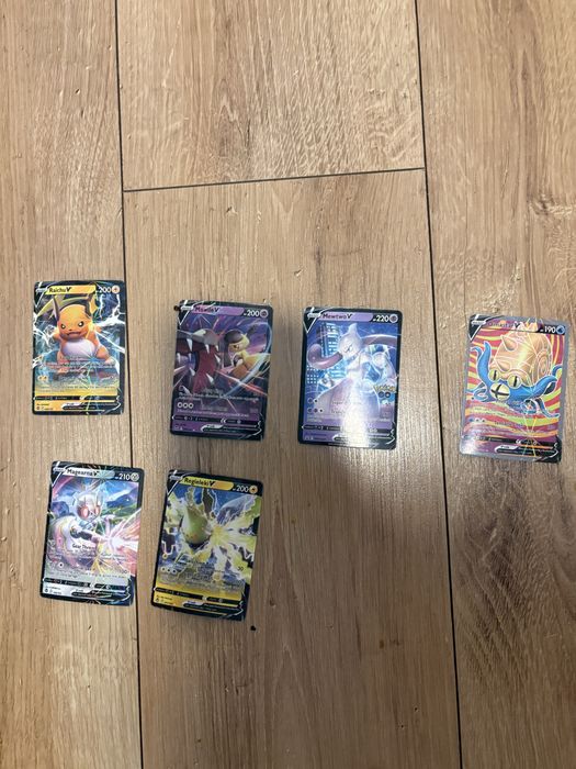 Vand cartonase pokemon