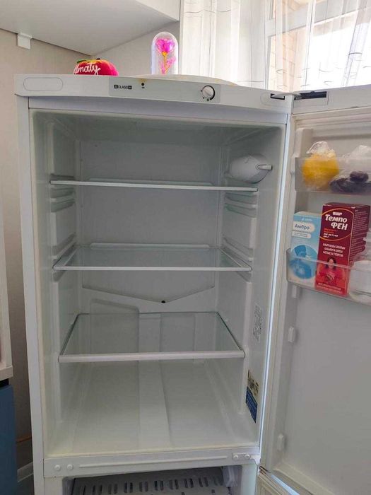 Холодильник INDESIT