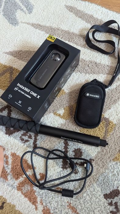 Insta360 action camera като нова пълен комплект