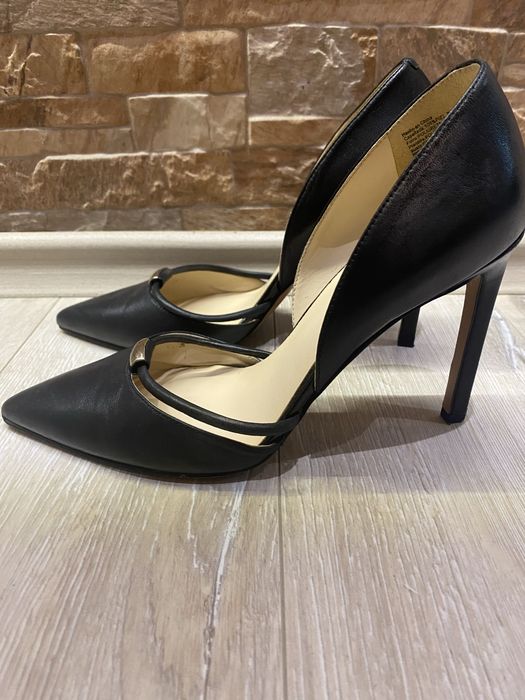 Елегантни обувки Nine West