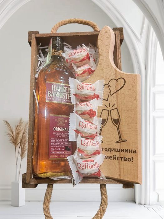 Кошници за подарък! и Мечета от вечни рози!