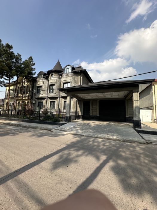 Продаю участок в Центре Луначарском